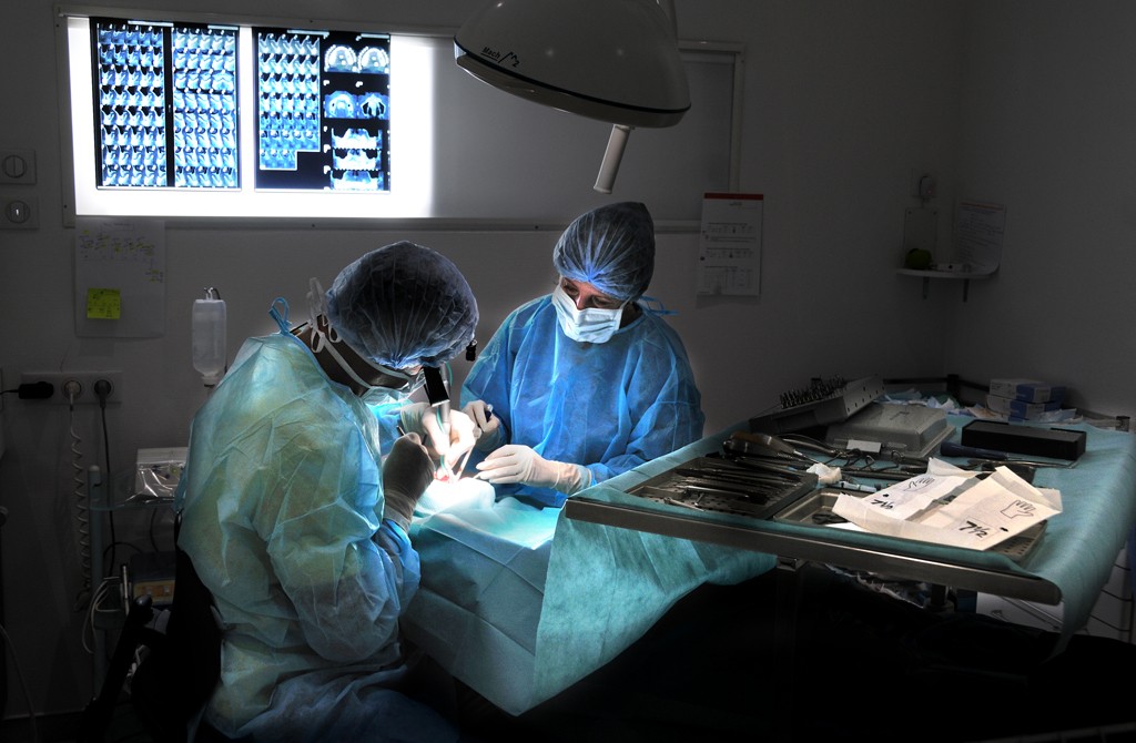 Chirurgien-Dentiste